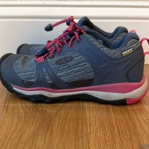 Girls’ Keen hiking shoes size 1